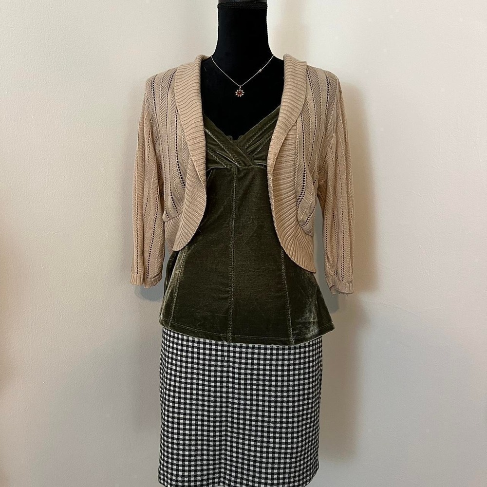 Vintage Y2K plus size crochet cropped sweater cardigan size 2X Boho